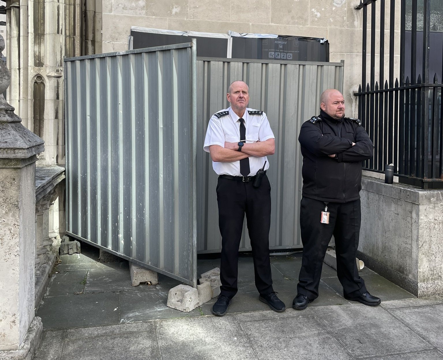 Bansky_OldBailey_Covered.jpeg (489 KB)