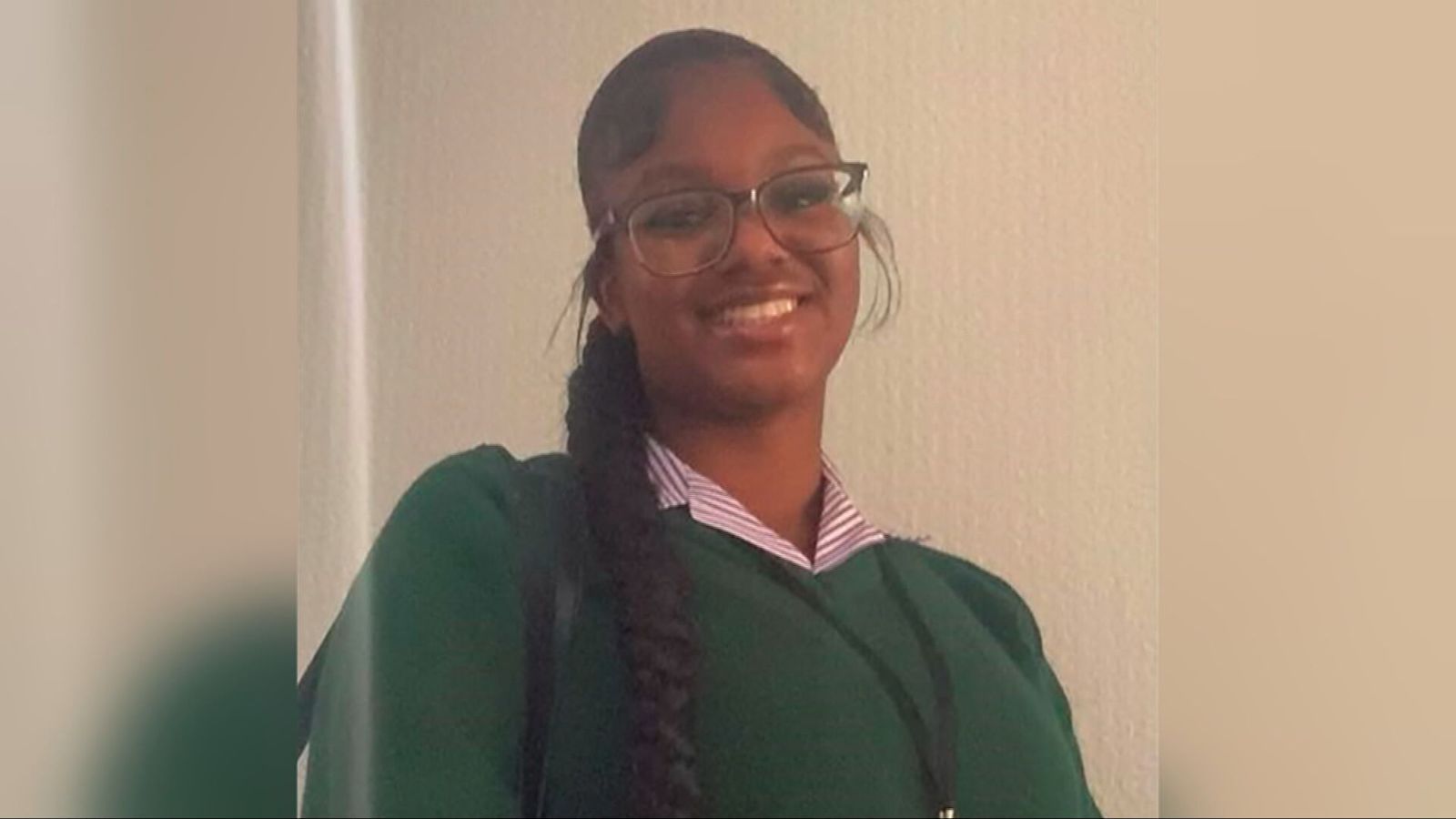 ELIANNE_ANDAM.jpeg (66 KB)