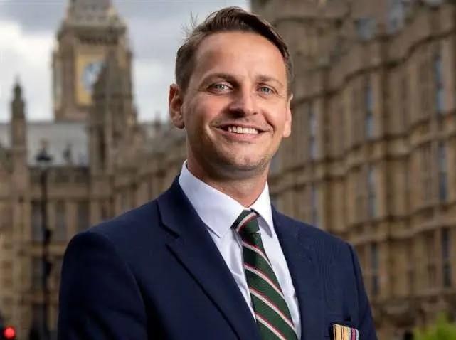 Mike_Tapp.jpg (50 KB)